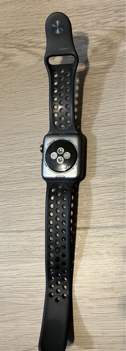 Apple Watch（第3世代）42mm・スペースグレイ・NIKEモデル・単体通信