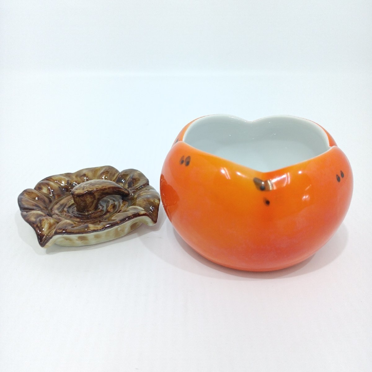 有田焼 実山 柿 蓋付 物鉢 菓子入 小物入 陶器 蓋物 食器 有田焼 実山 柿 蓋付 物鉢 菓子入 小物入 陶器 蓋物 食器