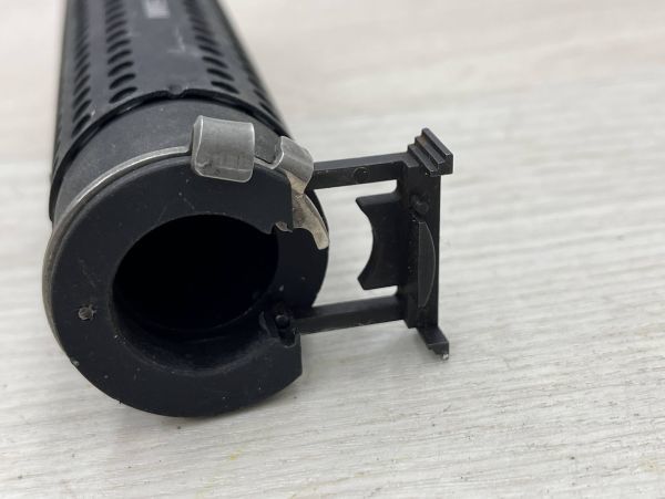 KNIGHTS ARMAMENTタイプ レプリカ M4QD サプレッサー サイレンサー CAL.5.56MM サバゲー ミリタリー トイガン エアガン パーツ 即日配送の画像5