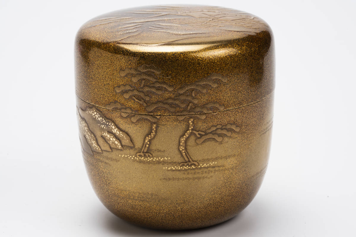一后一兆作 梨地・「山水棗・蒔絵」大棗 鵬雲斎大宗匠 在判 一后一兆作 梨地・「山水棗・蒔絵」大棗 鵬雲斎大宗匠 在判