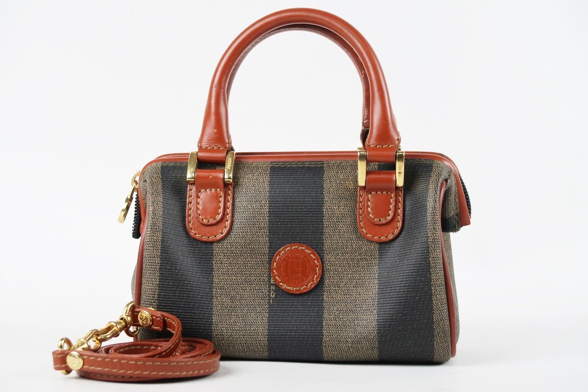 FENDI ミニミニ ハンドバッグ ペカン柄 ロゴ刻印 カバン - 通販