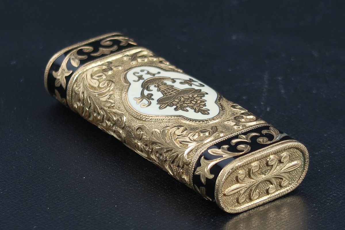 珍しい カルティエ 美品】Cartier ロイキング 動作 高級ガスライター カルティエ