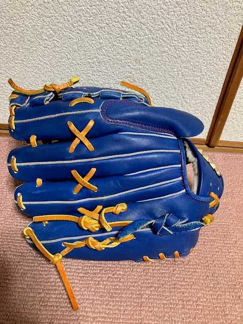 中古・処分】軟式用アディダス グラブ(投手・オールラウンド) 中古・処分】軟式用アディダス グラブ(投手・オールラウンド)