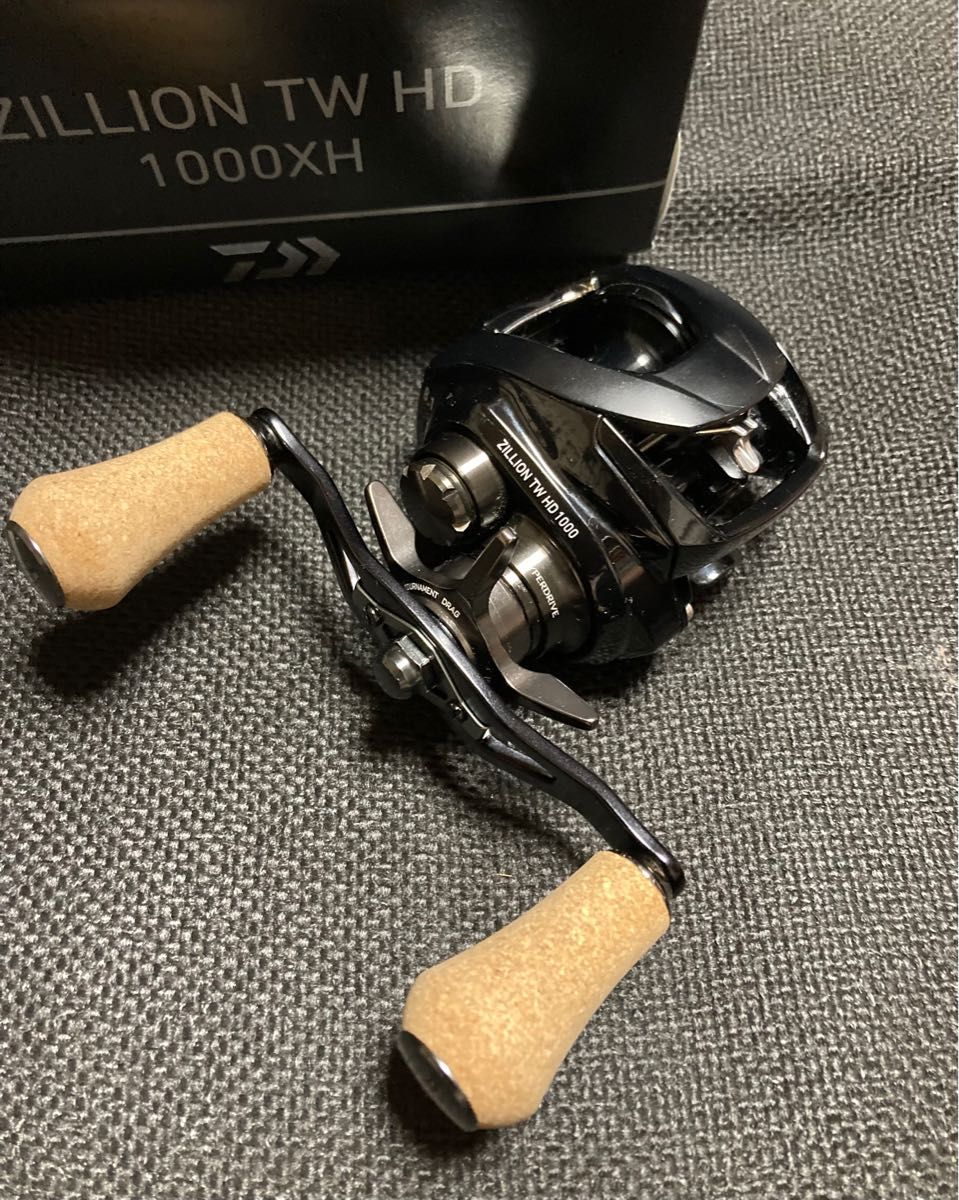 22 ジリオン TW HD 1000XH SLPワークスのコルクノブ装着 ダイワ 22 ジリオン TW HD 1000XH SLPワークスのコルクノブ装着 ダイワ