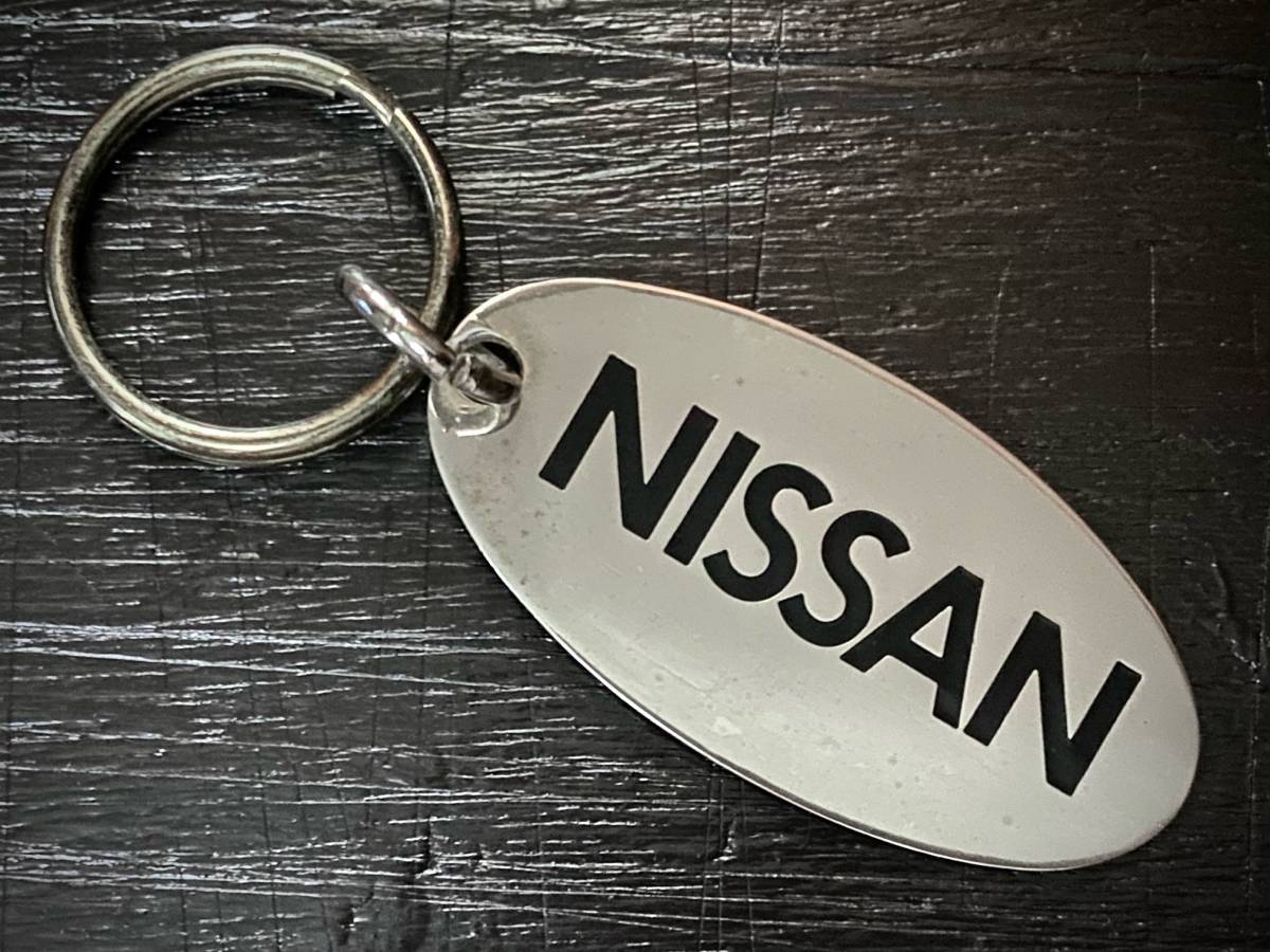 US　ビンテージ　キーホルダー　NISSAN ニッサン 日産　カーディーラー　自動車販売店　r-_画像1