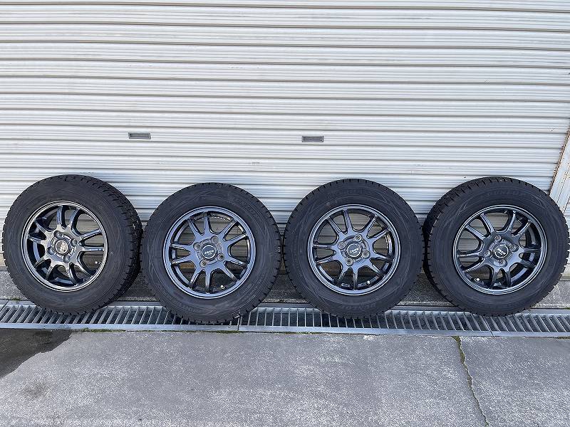 145/80R13　スタッドレス　室内保管　使用距離300ｋｍ以下　ワンシーズンのみ使用　ホイール綺麗_画像1