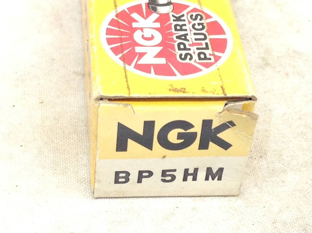 TT-3404　NGK　BP5HM　スパークプラグ　未使用　即決品　　　　　_画像2