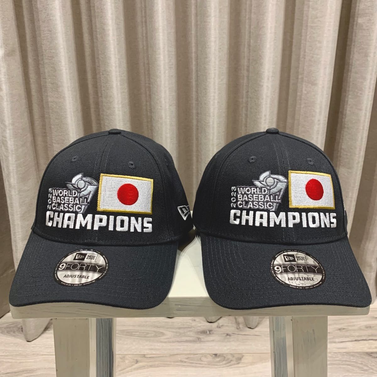 WBC 優勝記念ロッカールーム キャップ2SET