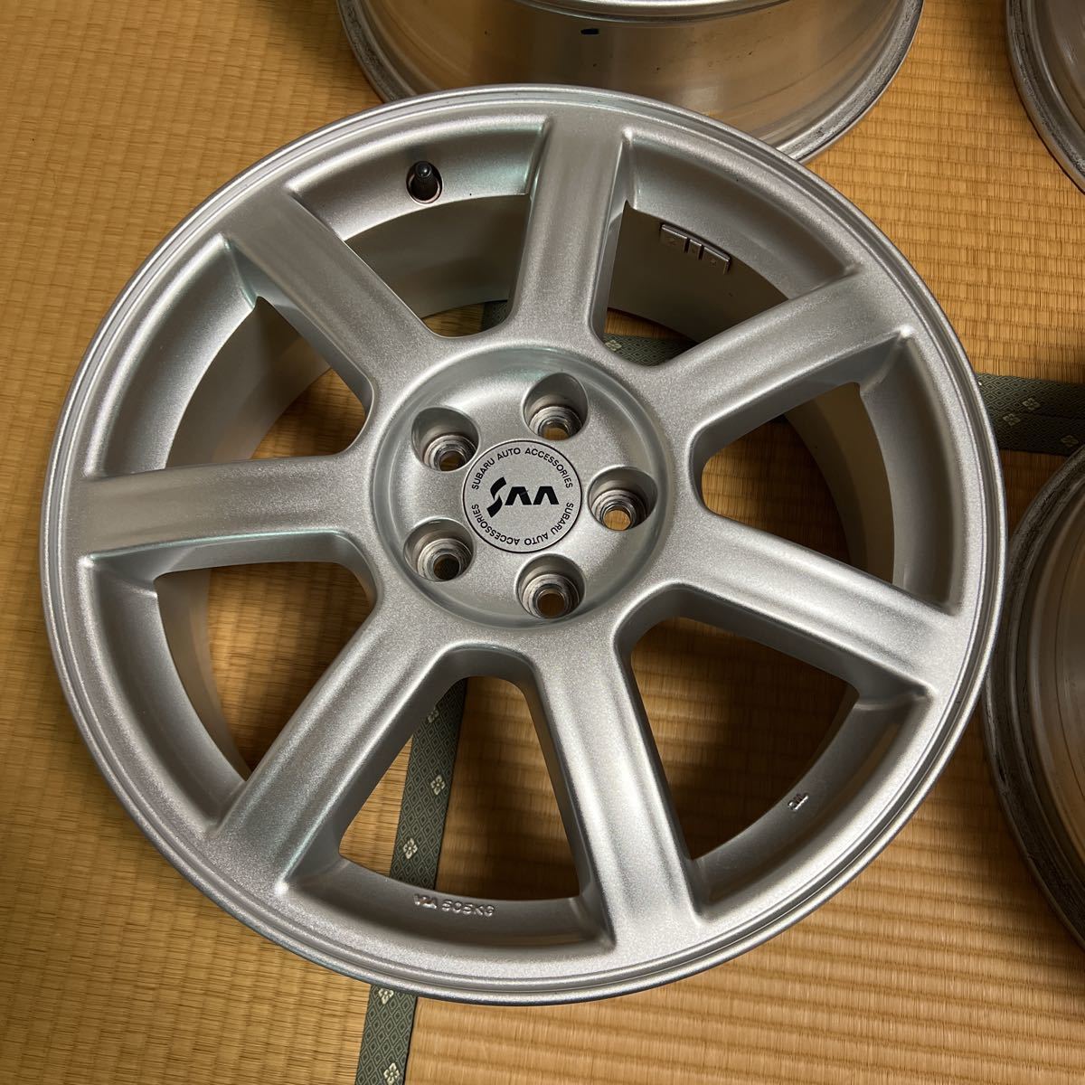 SAA スバル純正オプション 17インチホイール 7j +48 ブレンボ対応 美品