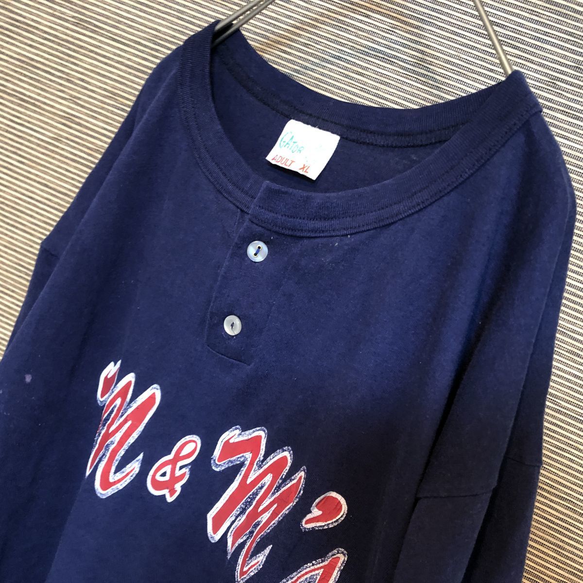 ヘンリーネック　半袖Tシャツ　エムアンドエム　ＵＳＡ製　ビンテージ　80年代47　古着　入手困難　激レア　希少 人気 アメリカ製　紺色_画像9