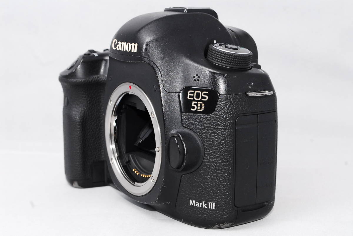 ◇良品◇ キヤノン CANON EOS 5D Mark III ボディ デジタル一眼 ☆動作