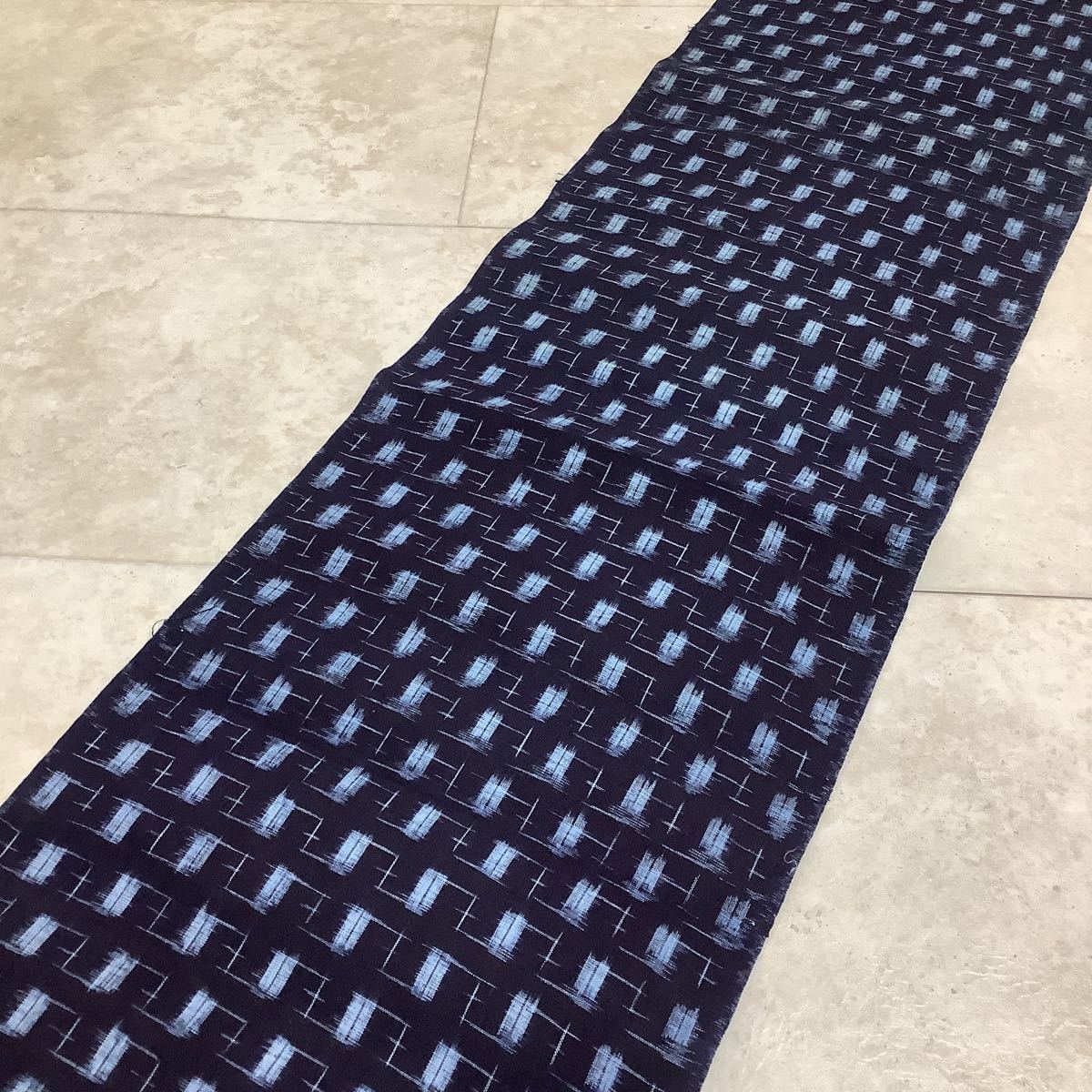 古布前掛け専門屋◆広島県◆備後絣◆巾34.5cm◆1着分◆反物◆藍無地風呂敷刺子絣縞型染布団側裂織筒描き襤褸野良着書生絣蚊絣雪ん子絣
