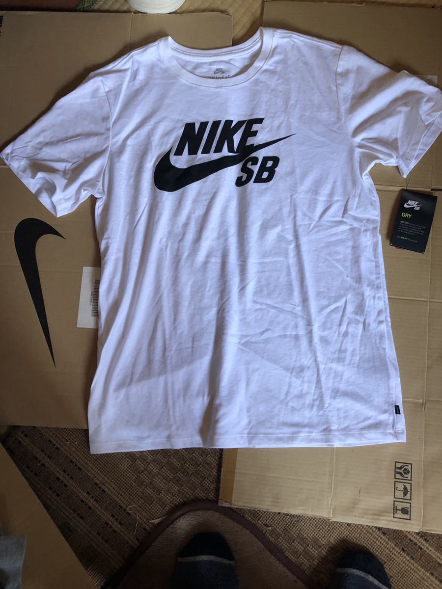 NIKE SB ナイキSB 新品TシャツL_画像1