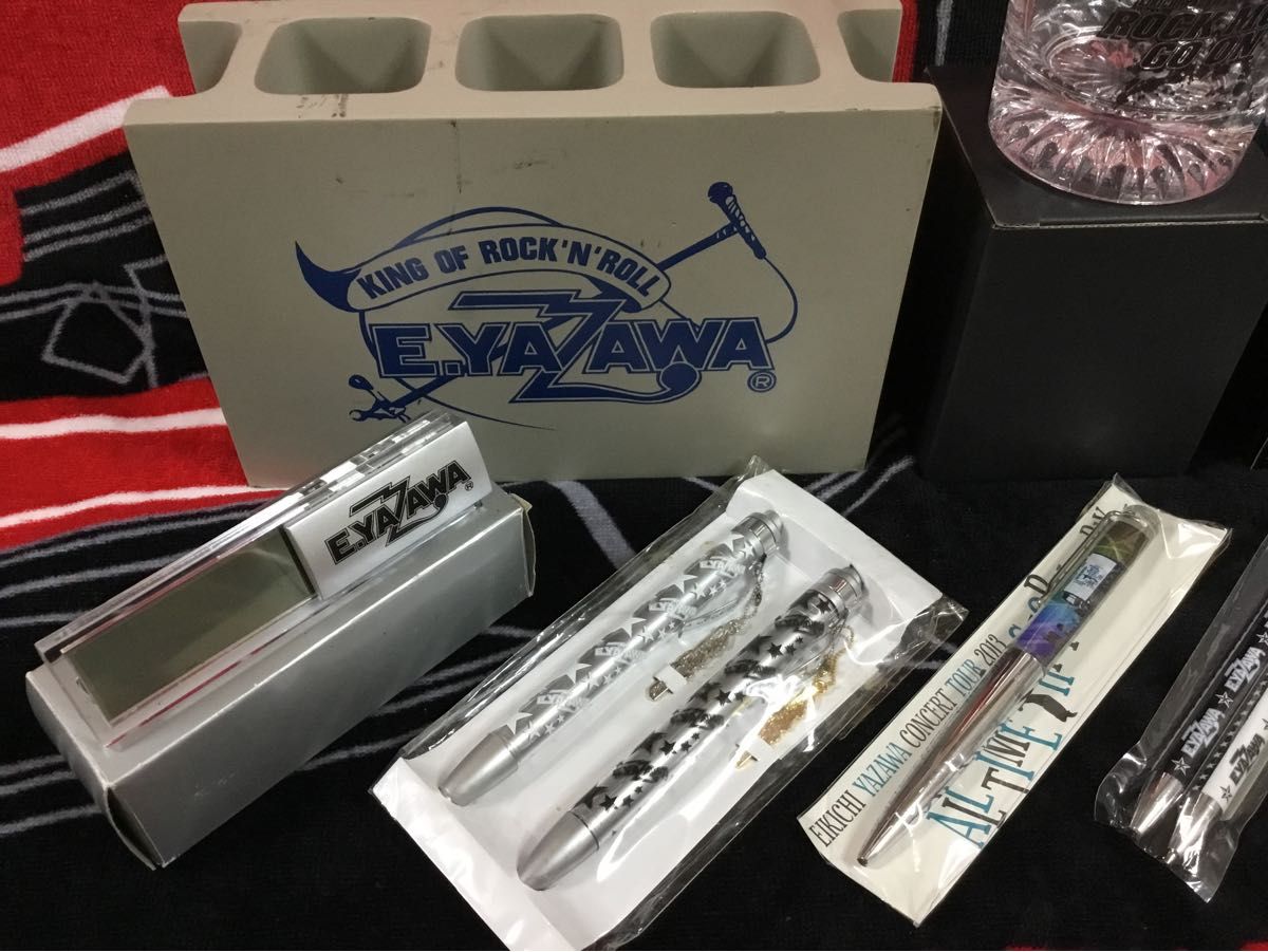 矢沢永吉 グッズ11種セット|Yahoo!フリマ(旧PayPayフリマ) 矢沢永吉 グッズ11種セット|Yahoo!フリマ(旧PayPayフリマ)
