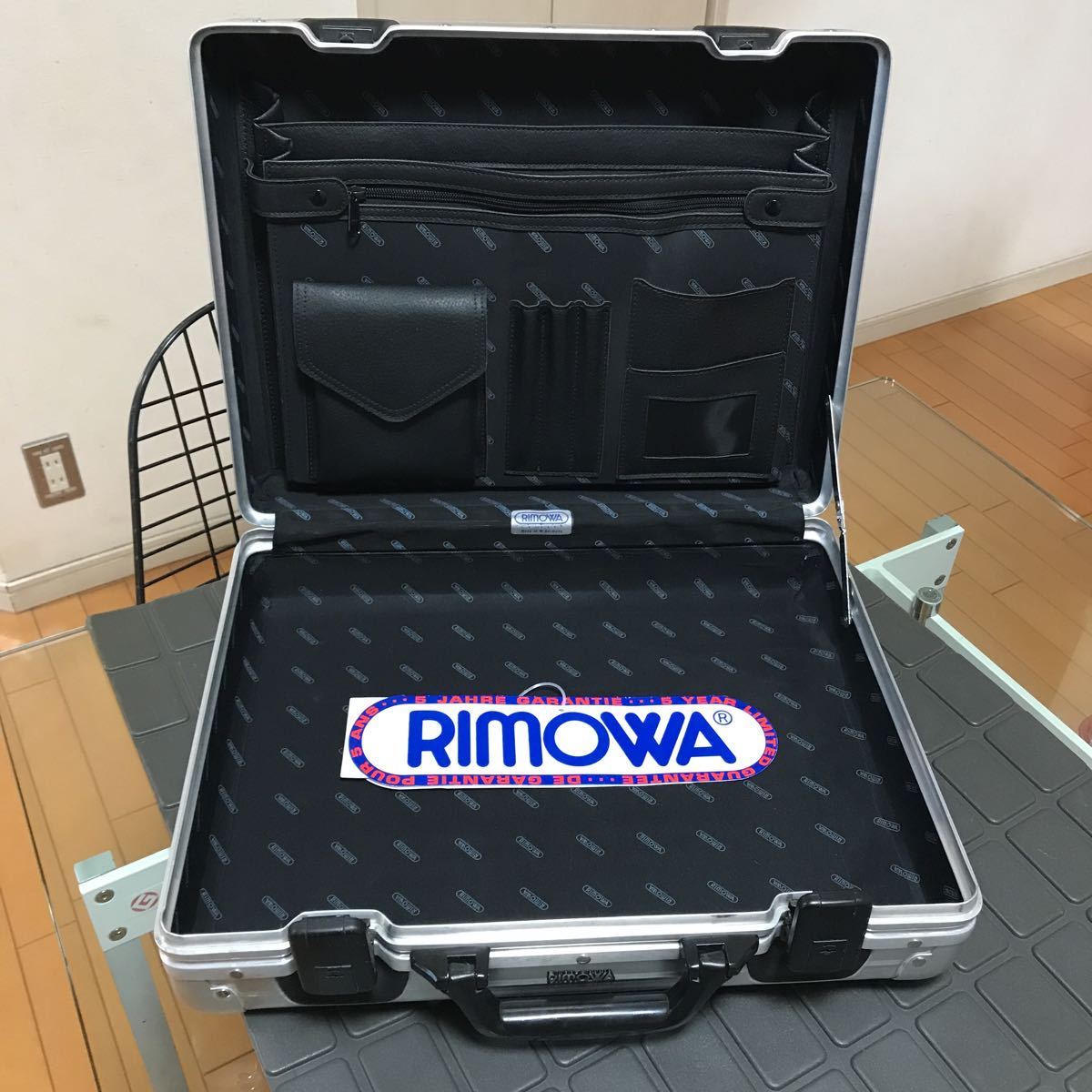  records out of production / rare / rare [RIMOWA] Rimowa attache case trunk case aluminium duralumin case Vintage / Old Rimowa Germany made 