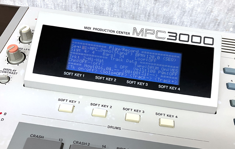 ■AKAI MPC3000 サンプラー メモリ16MB 取扱説明書・フロッピー・元箱付き アカイ 赤井電機■ 3