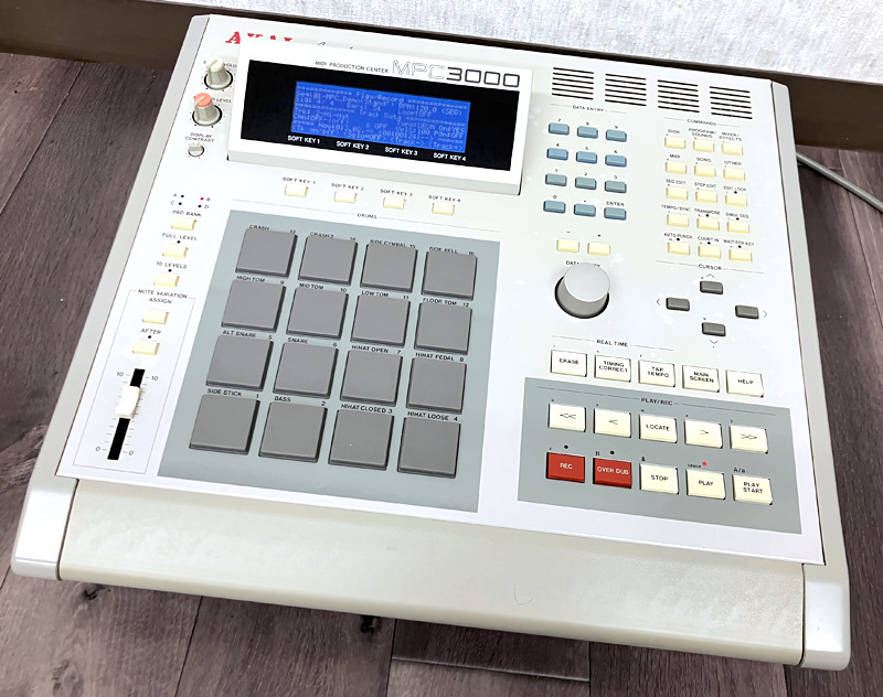 ■AKAI MPC3000 サンプラー メモリ16MB 取扱説明書・フロッピー・元箱付き アカイ 赤井電機■ 2