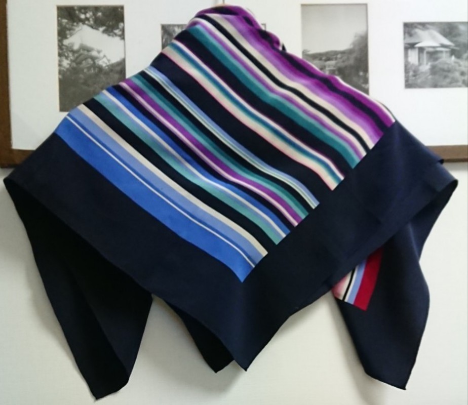 [美品]レディース/女性用/スカーフ YVES SAINT LAURENTイヴサンローラン シルク絹スカーフ