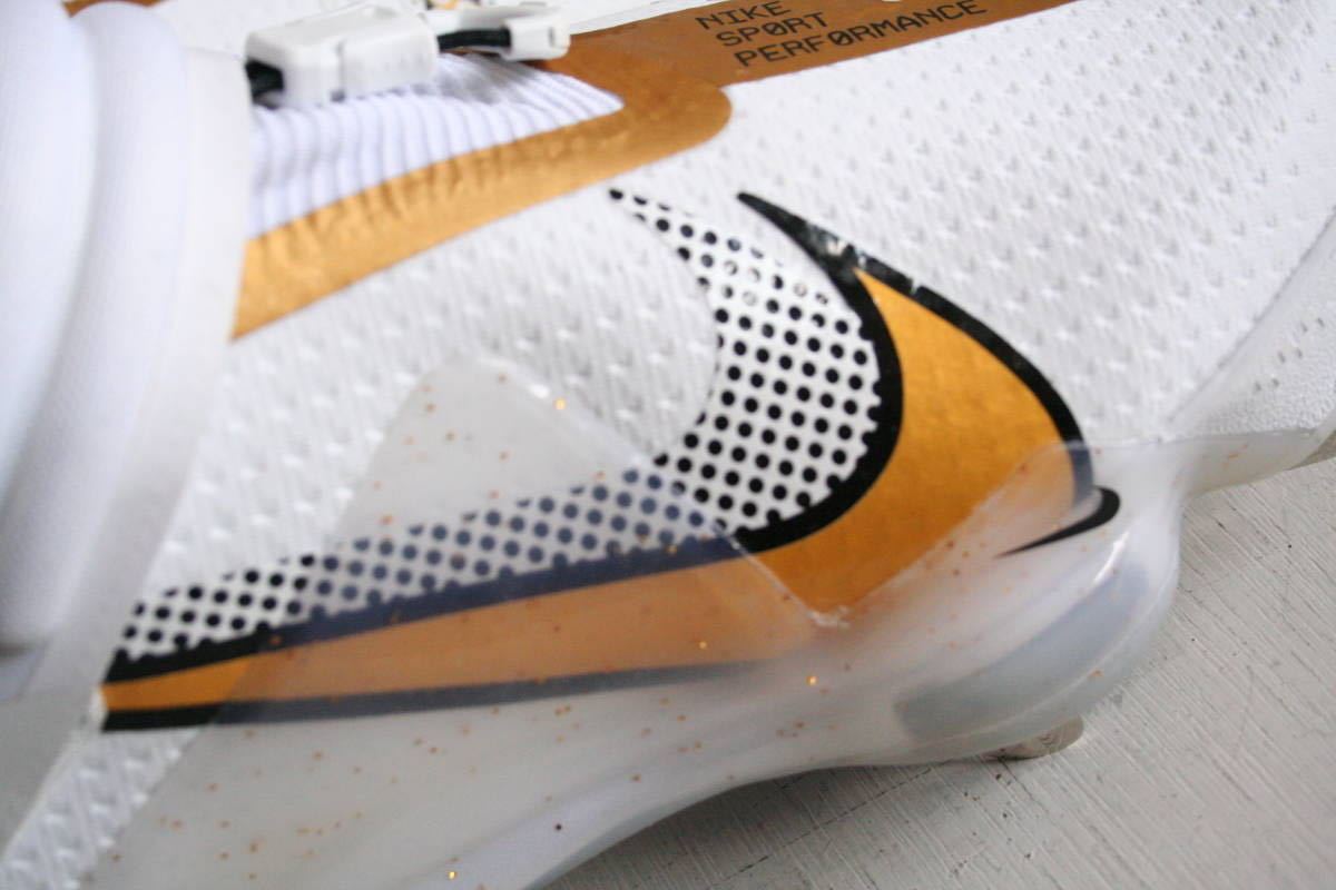 26cm Nike Force Zoom Trout 7 White/Metallic Gold ナイキ フォース