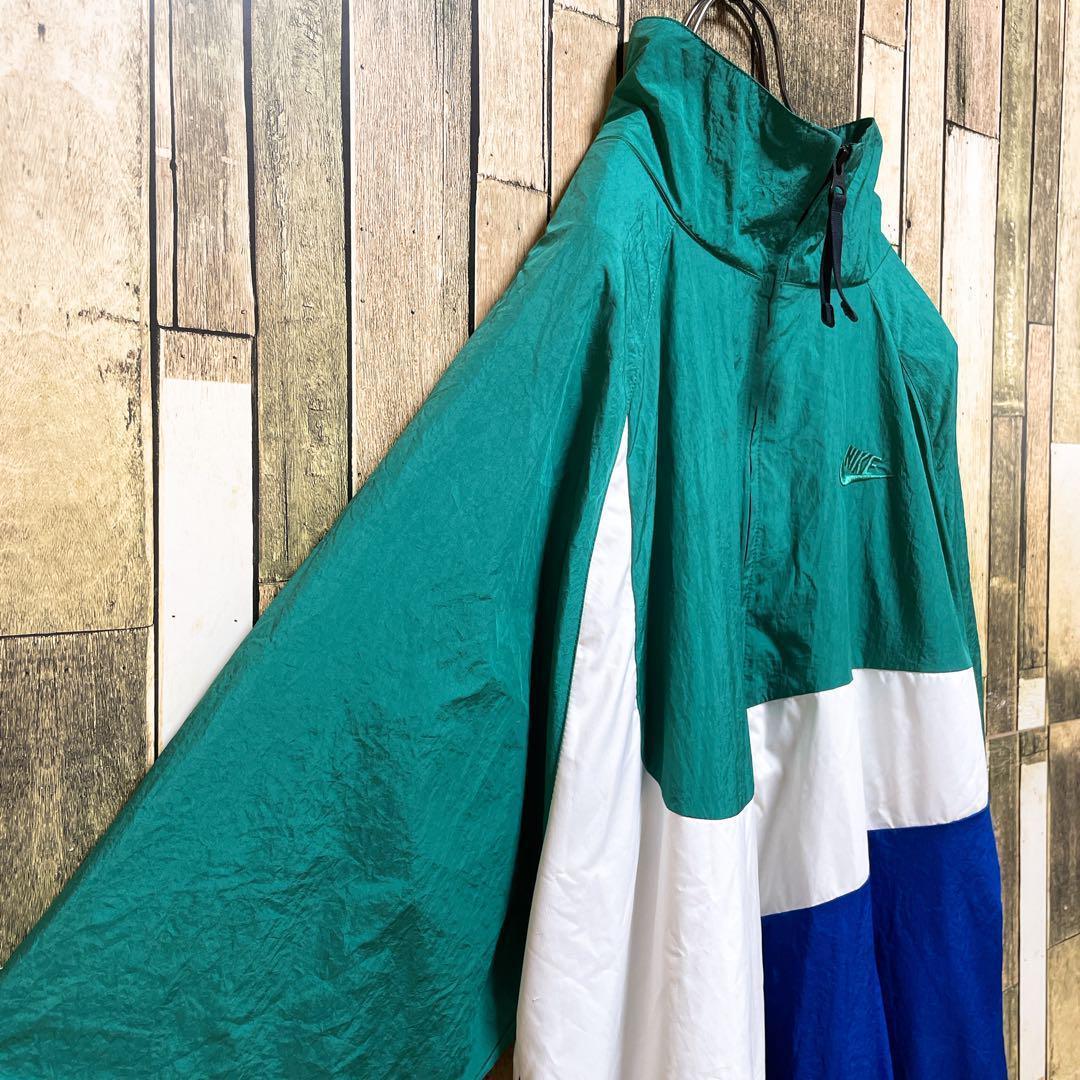即完売品》NIKE ナイキ 緑 ナイロンジャケット M スウッシュ|PayPayフリマ