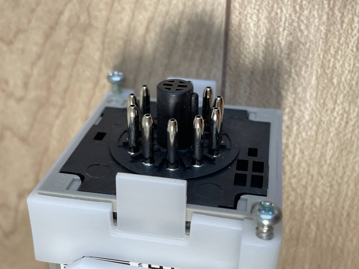OMRON E5CS-R1PU-W 5個セット スイッチ | hdv-quinconces.com
