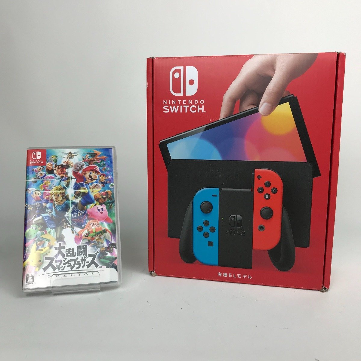 任天堂Nintendo Switch有機ELモデル本体【付属付き】-