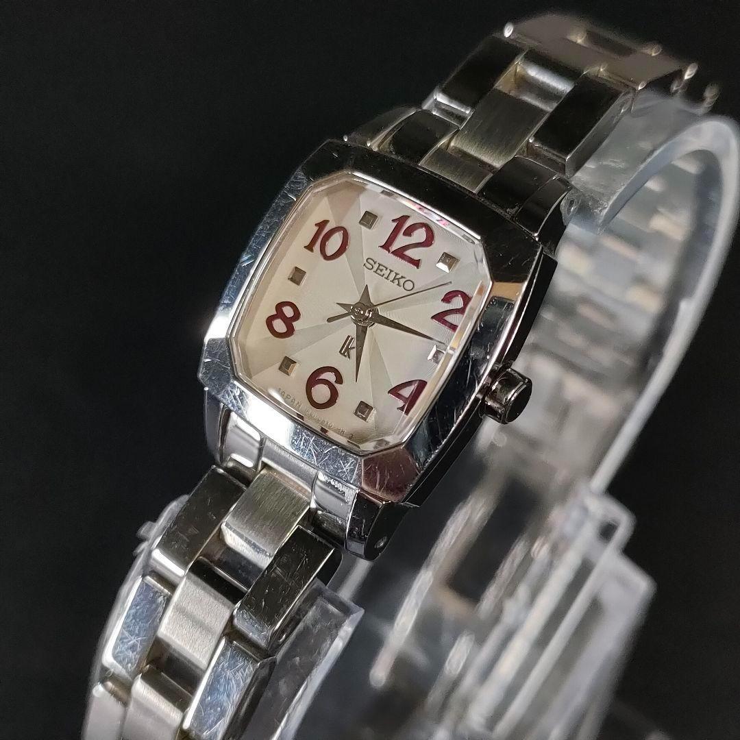 美品【稼働品】SEIKO　セイコー　ルキア　1F21　6P石　シルバー ホワイト