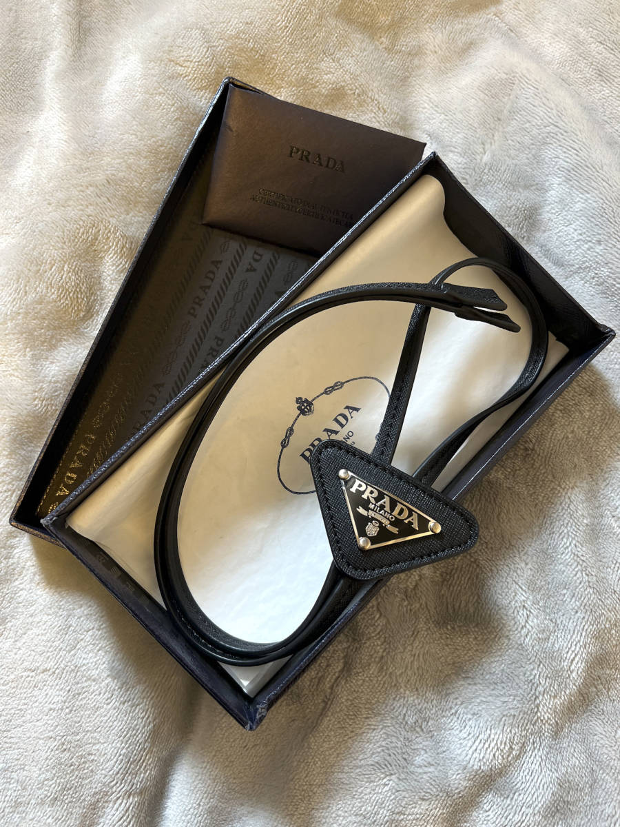 新品未使用】PRADAプラダ ループタイ トライアングルロゴ-