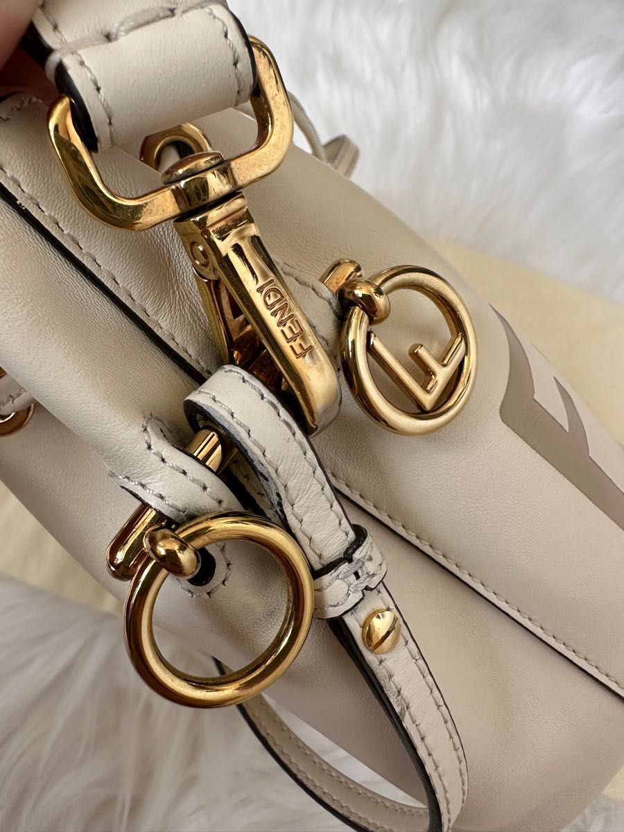 FENDI フェンディ モントレゾール ミニ ショルダーバッグ ハンドバッグ
