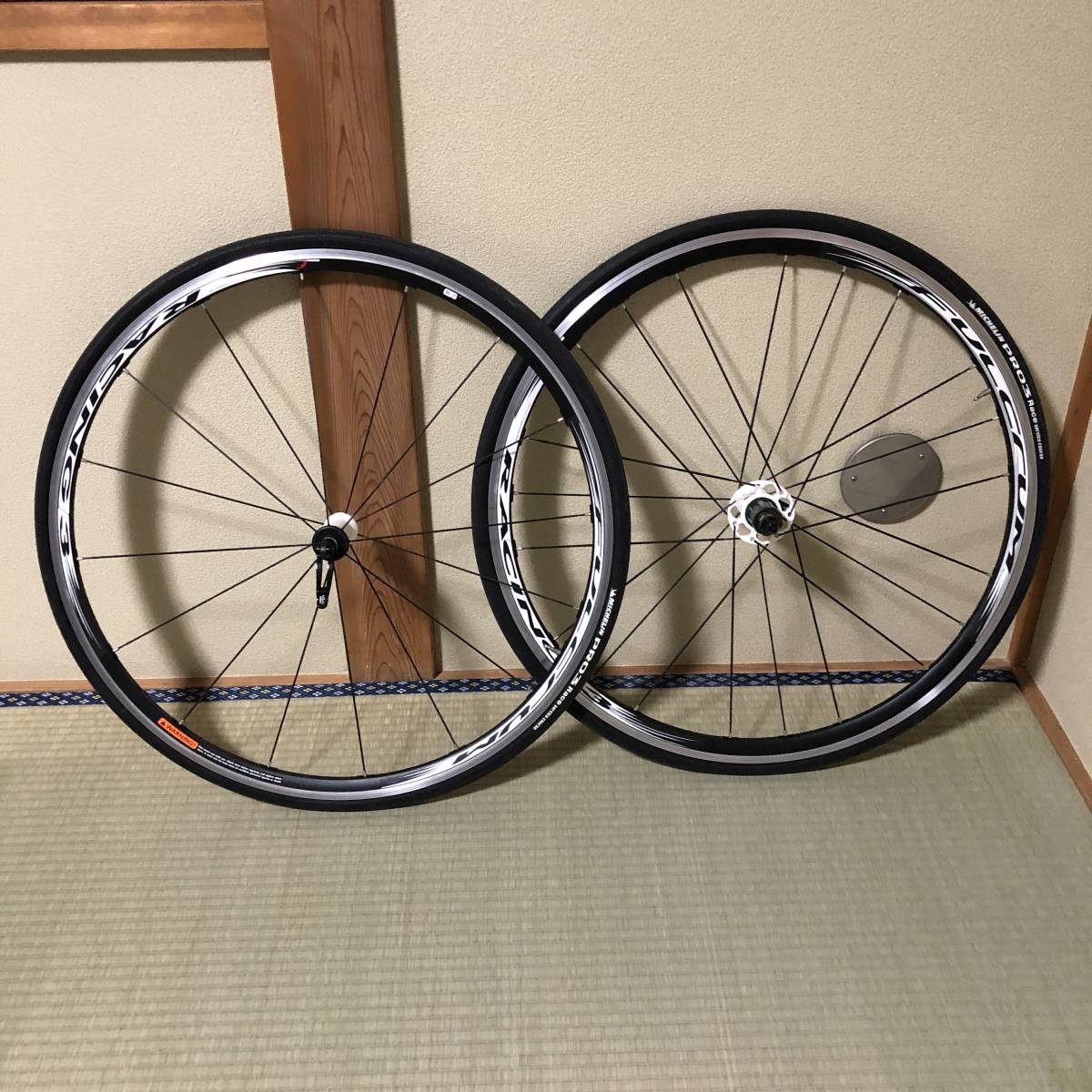 最大67%OFFクーポン フルクラム レーシング3 15c 前後ホイール