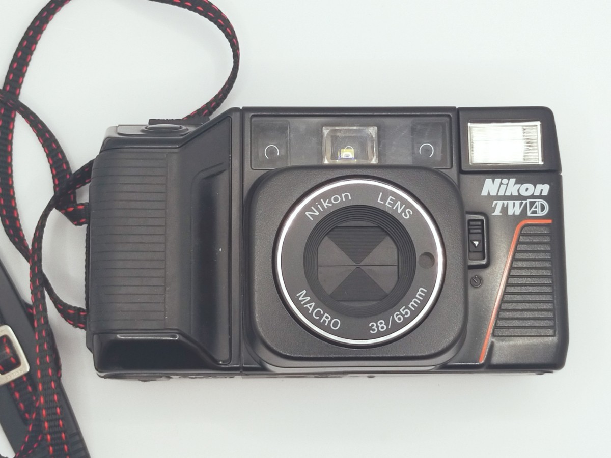  Nikon L35 TWAD / MACRO 38/65mm　フィルムカメラ　ジャンク_画像2