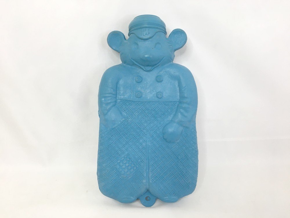 Vintage Suba Seal Molded Rubber Hot Water Bottle 1970 period hot water Raver bottle color : blue 