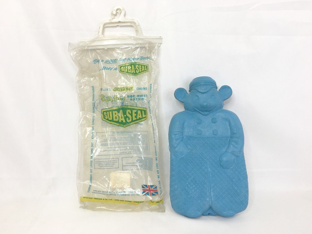 Vintage Suba Seal Molded Rubber Hot Water Bottle 1970 period hot water Raver bottle color : blue 