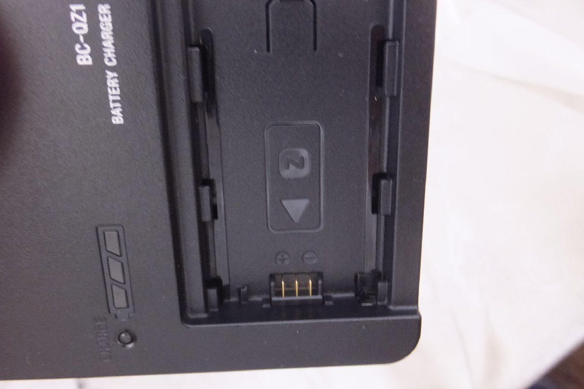 SONY Sony battery charger charger BC-QZ1 use fewer beautiful goods operation not yet verification 