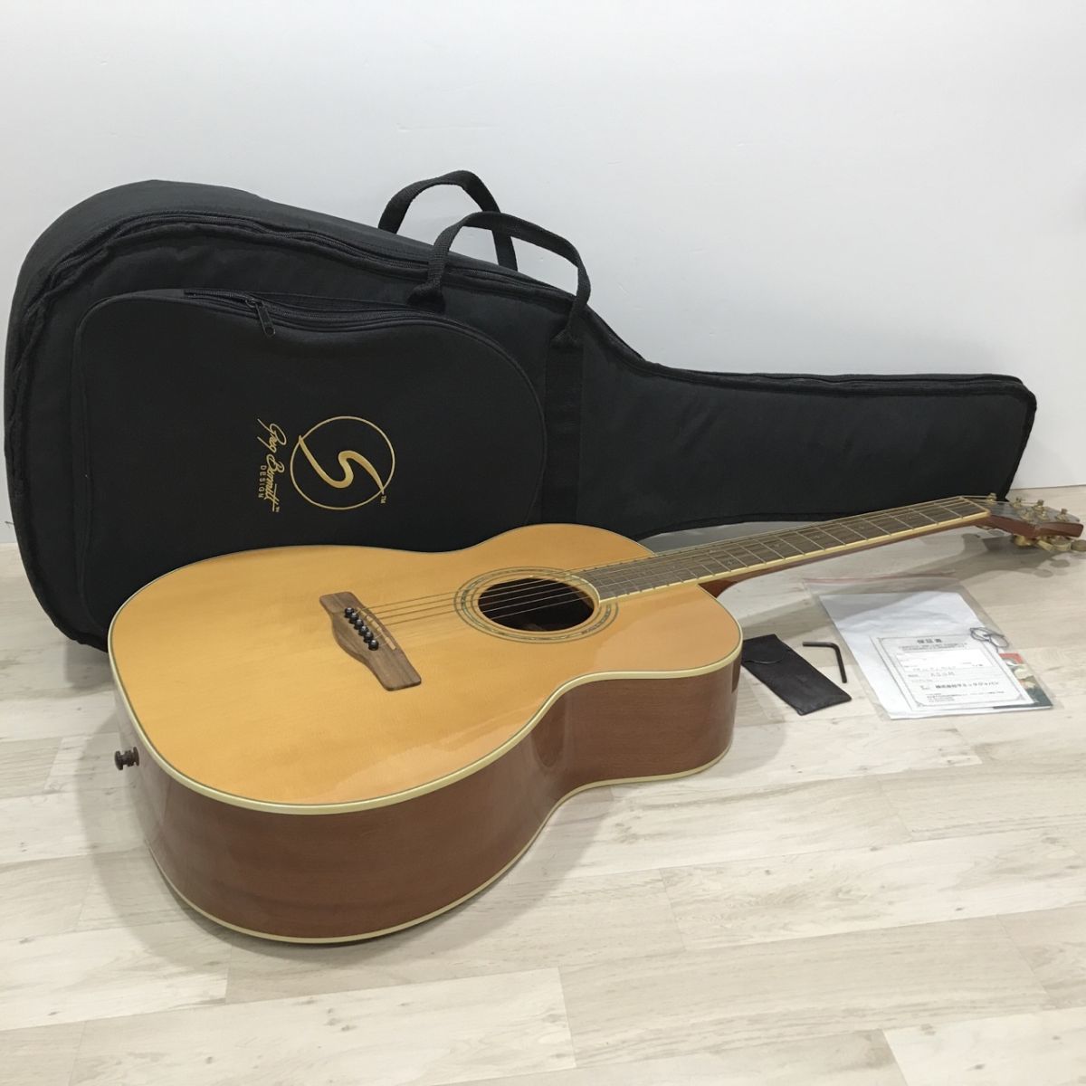 正規品販売! greg Bennett アコースティックギター ASOM blog.topoleiloes.com.br