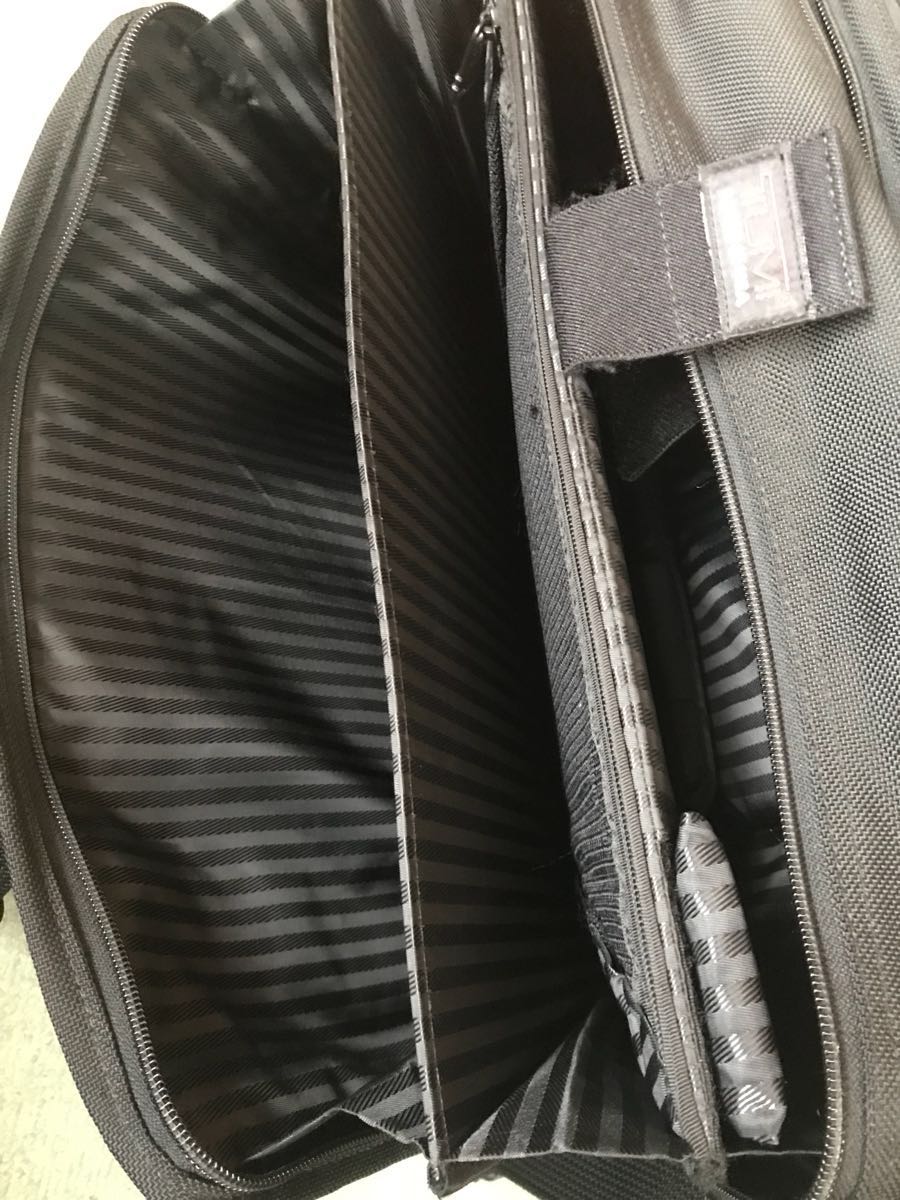 Tumi ファースト 米国製 レア 鞄 PC_画像5