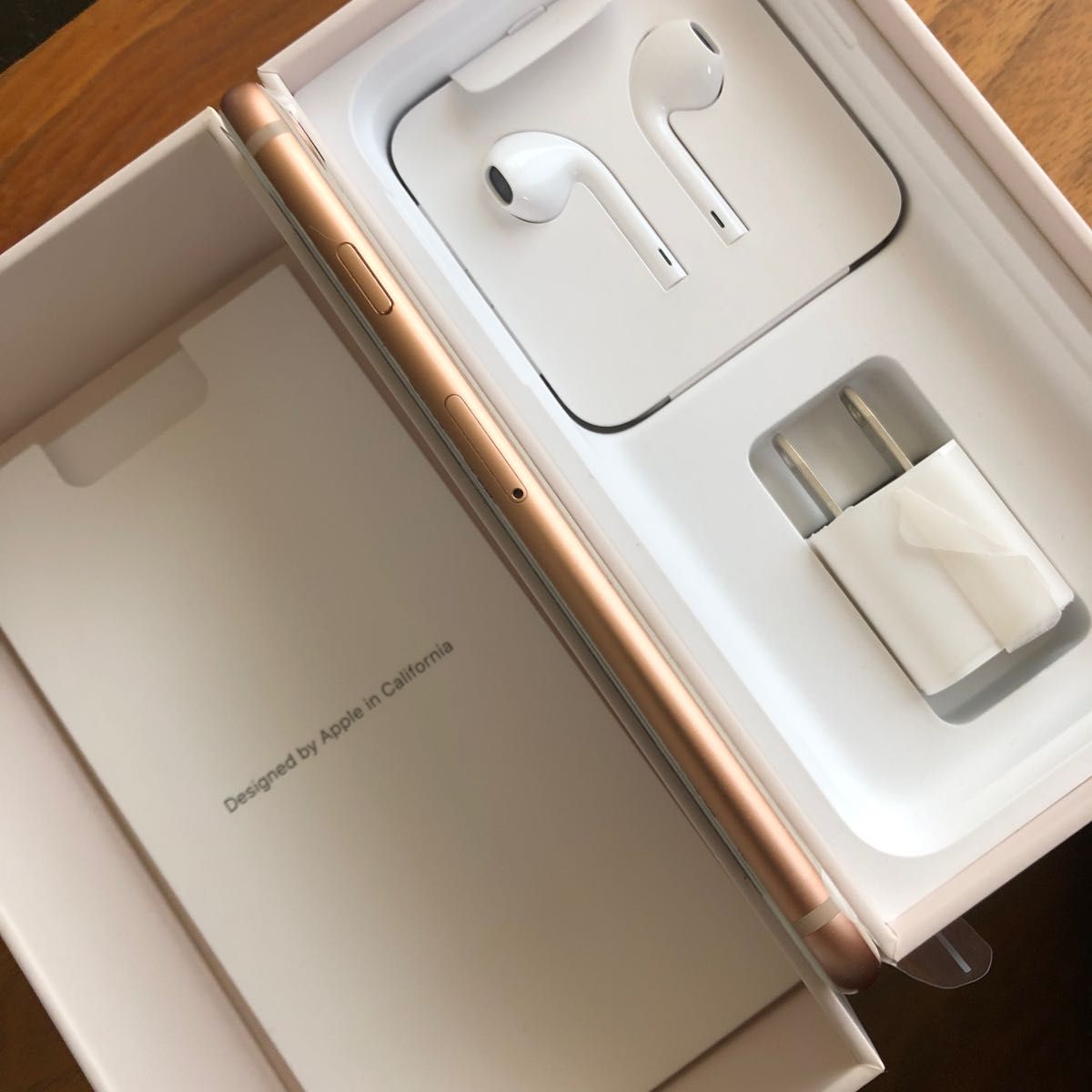 新品 未使用 iPhone8 64GB SIMフリー ローズゴールド ネットワーク利用