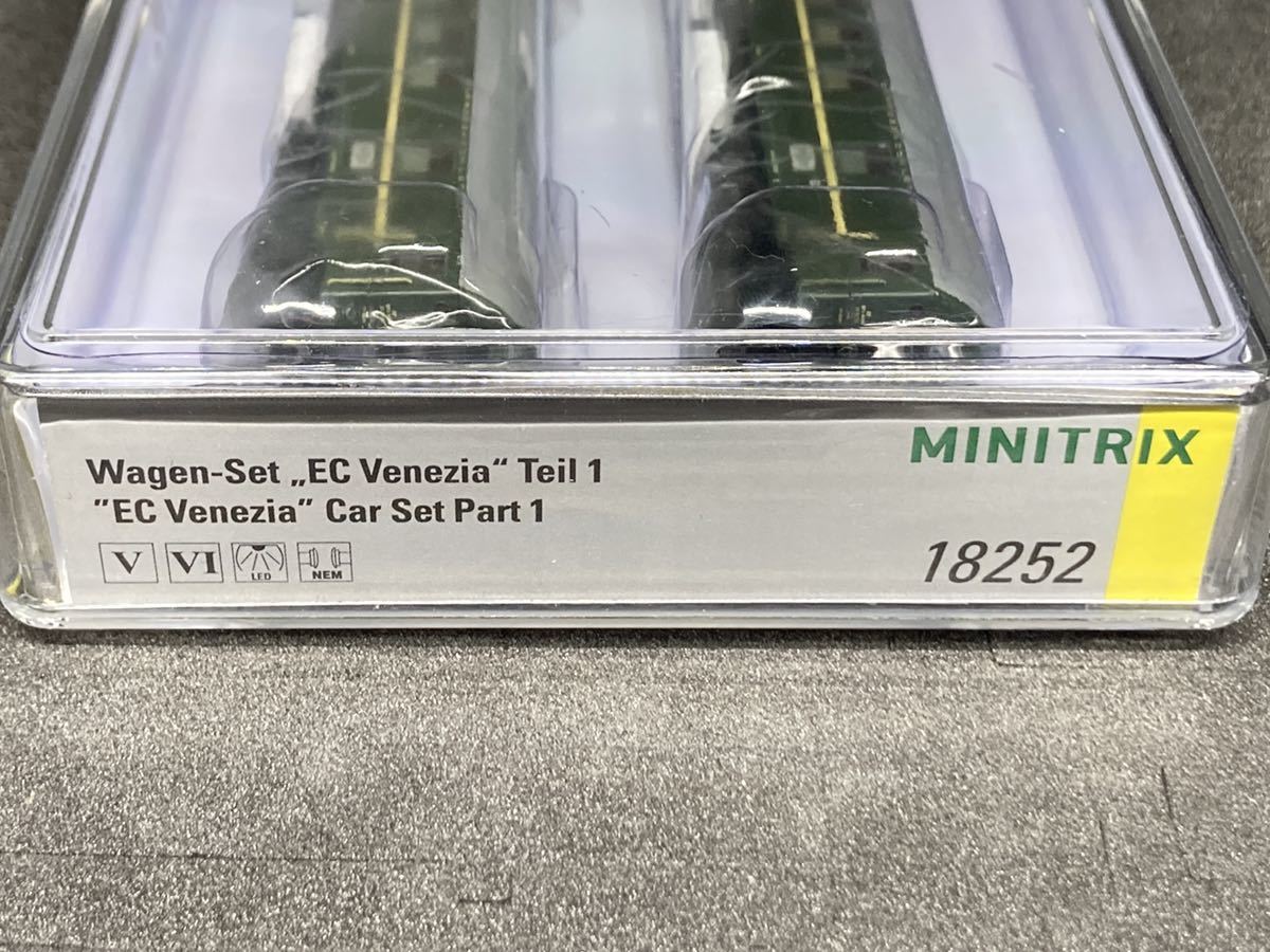 ソ連塗装のみ MINITRIX 18252 ロシア鉄道客車2両セット 組み替え品 6