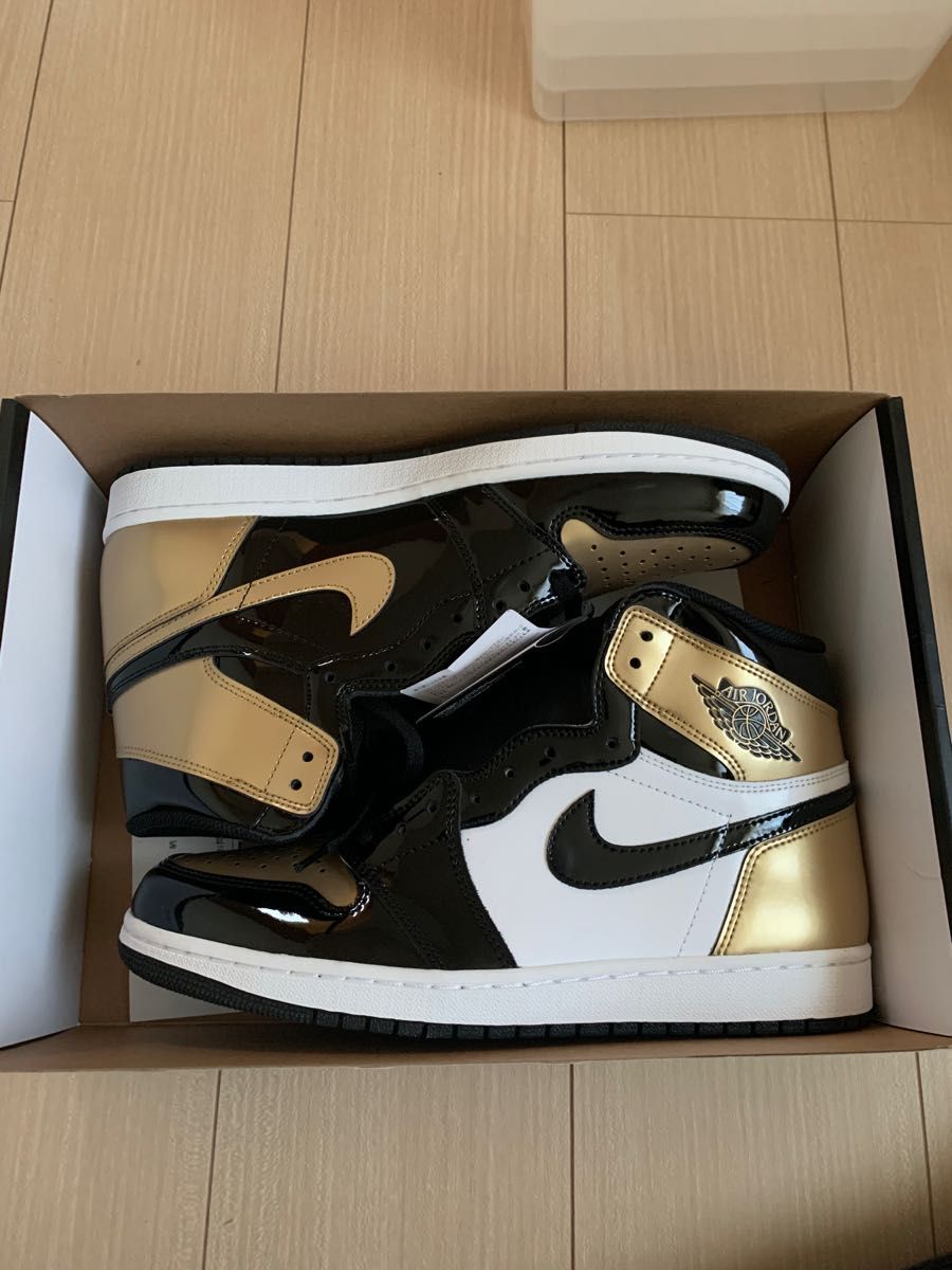 Nike Air Jordan 1 RETRO High OG NRG "Gold Toe"エア ジョーダン1 レトロ ハイ