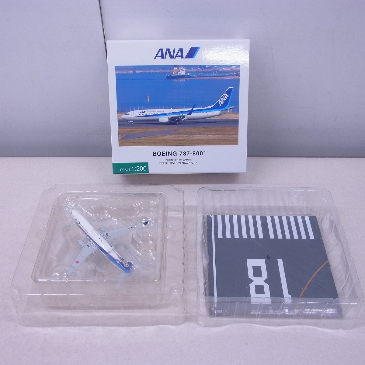 ヤフオク! - ☆全日空商事 1/200 ANA ボーイング737-800...