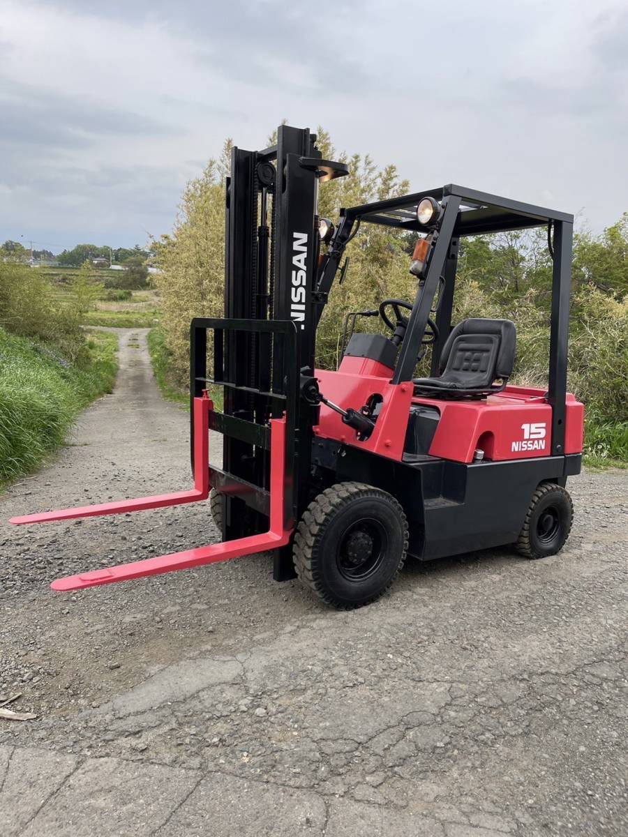 ニッサン NISSAN フォークリフト 1.5t 型式NJ01 ガソリン車 マニュアル車 アワメーター1875h