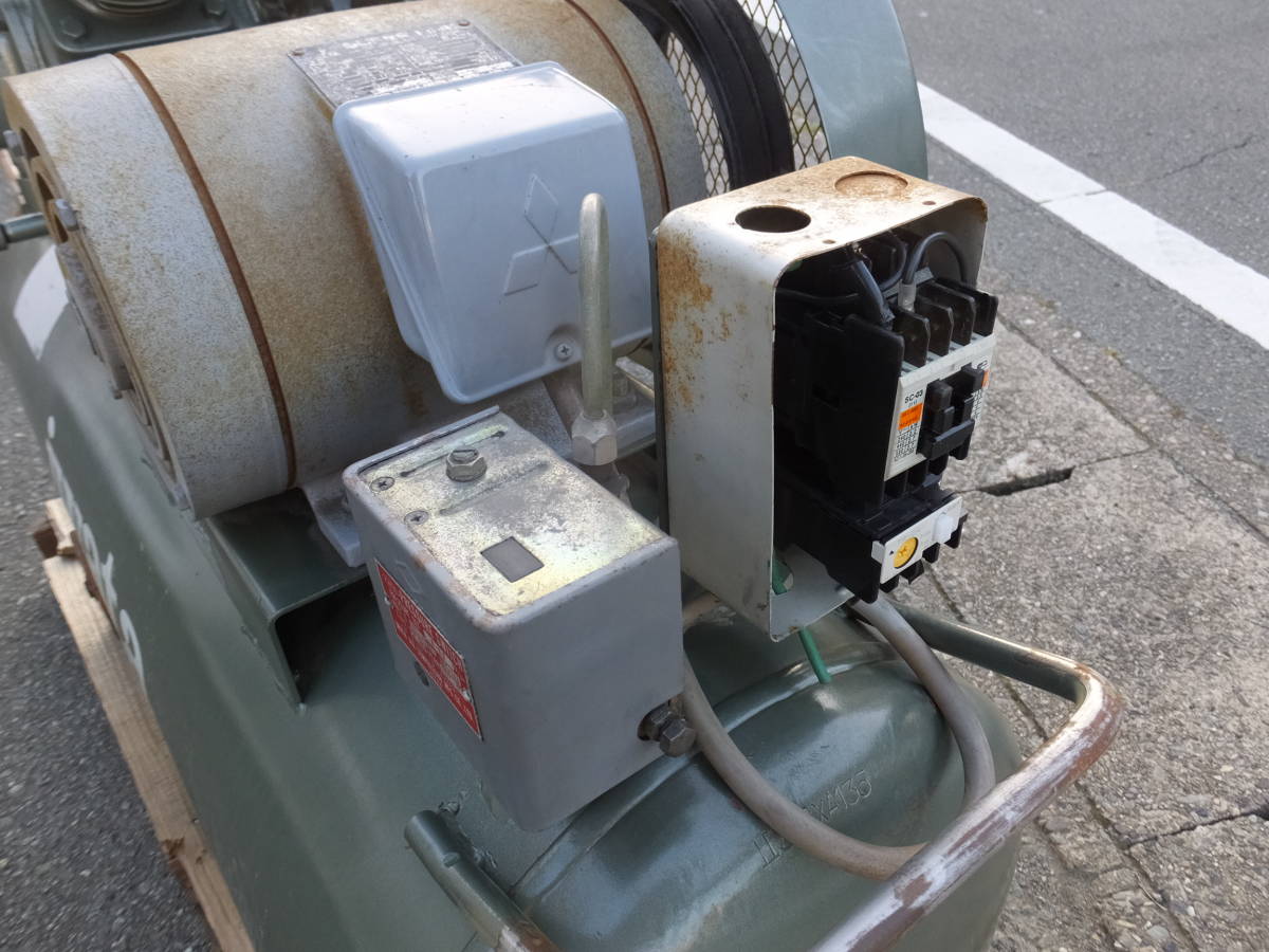 工具 エアーコンプレッサー 3馬力 岩田製 SP-22NBR 200V三相仕様 工具 エアーコンプレッサー 3馬力 岩田製 SP-22NBR 200V三相仕様