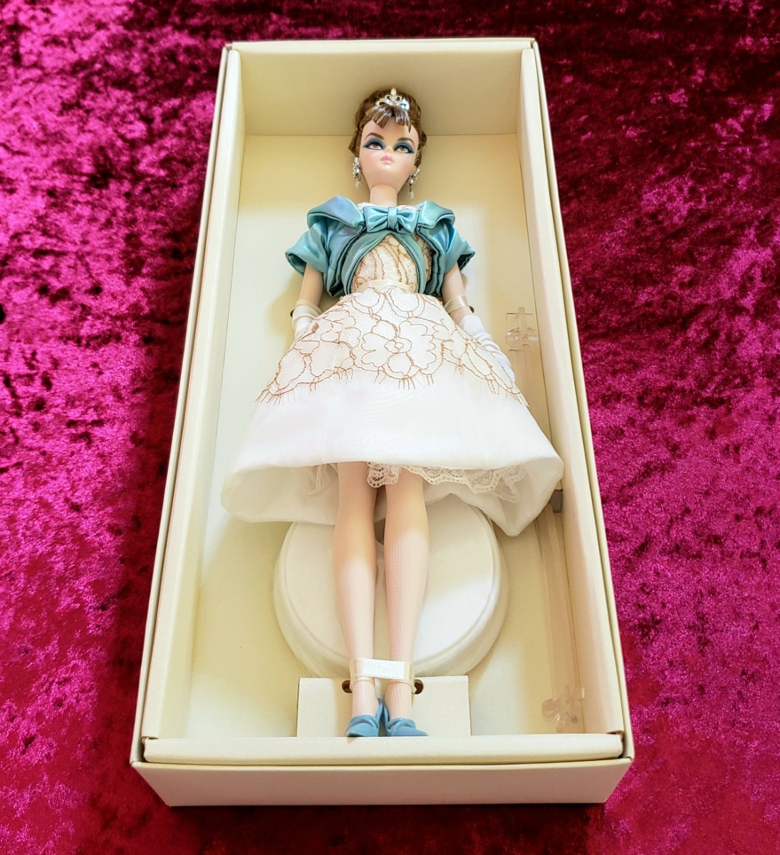 Barbie Party Dress silkstone Gold label ファッションモデル