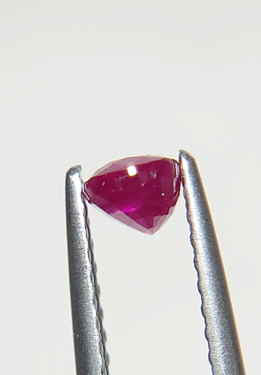 ルビー　0.48ct ルース　微細なカケ（LA-6224）_画像6