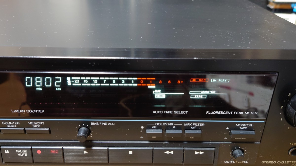 Yahoo!オークション - DENON DR-M35HX 3ヘッドカセットデッキ Yahoo!オークション - DENON DR-M35HX 3ヘッドカセットデッキ