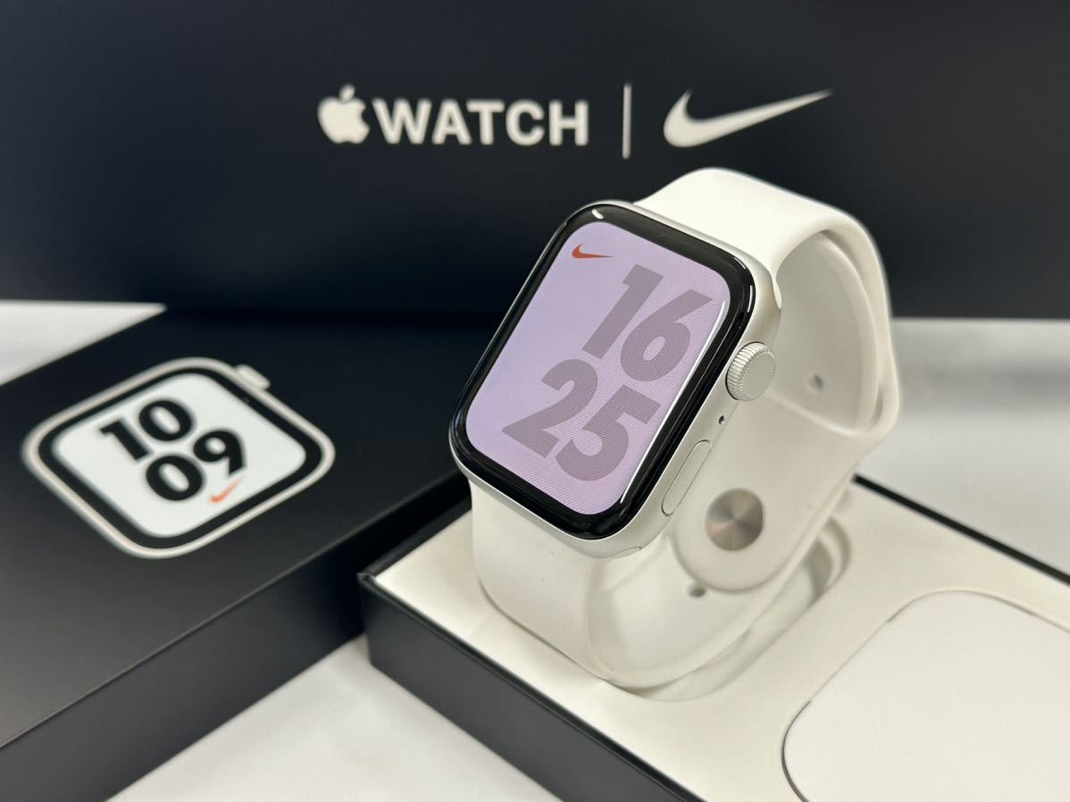 ☆即決 美品 バッテリー100% Apple Watch SE 44mm シルバー