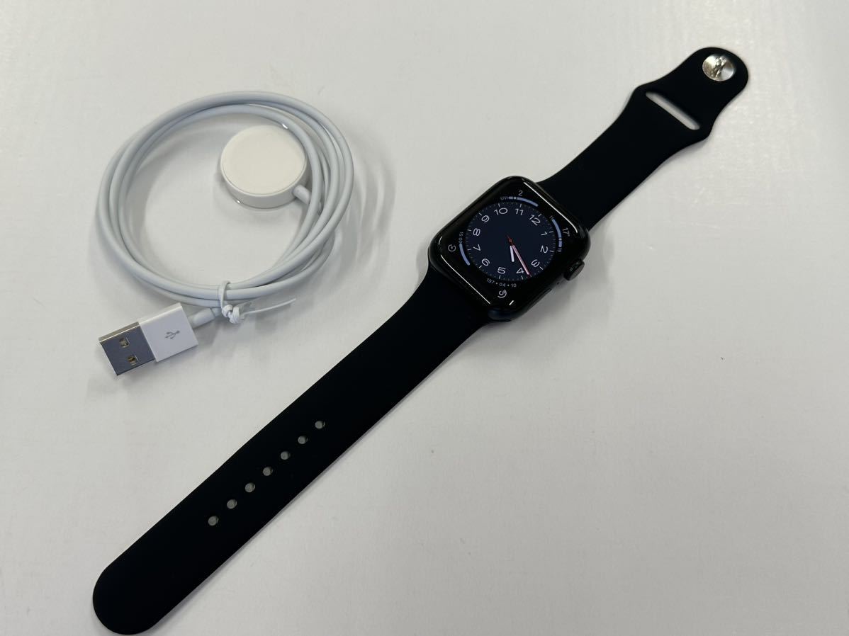 ☆即決 Apple Watch SE2 44mm ミッドナイトアルミニウム アップルウォッチ GPS+Cellularモデル 030 