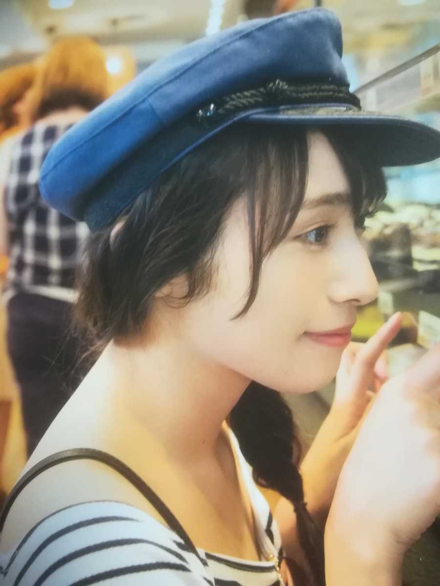 Bibian 比比昂- 渡辺梨加(欅坂46)1st写真集「饒舌な眼差し Bibian 比比昂- 渡辺梨加(欅坂46)1st写真集「饒舌な眼差し