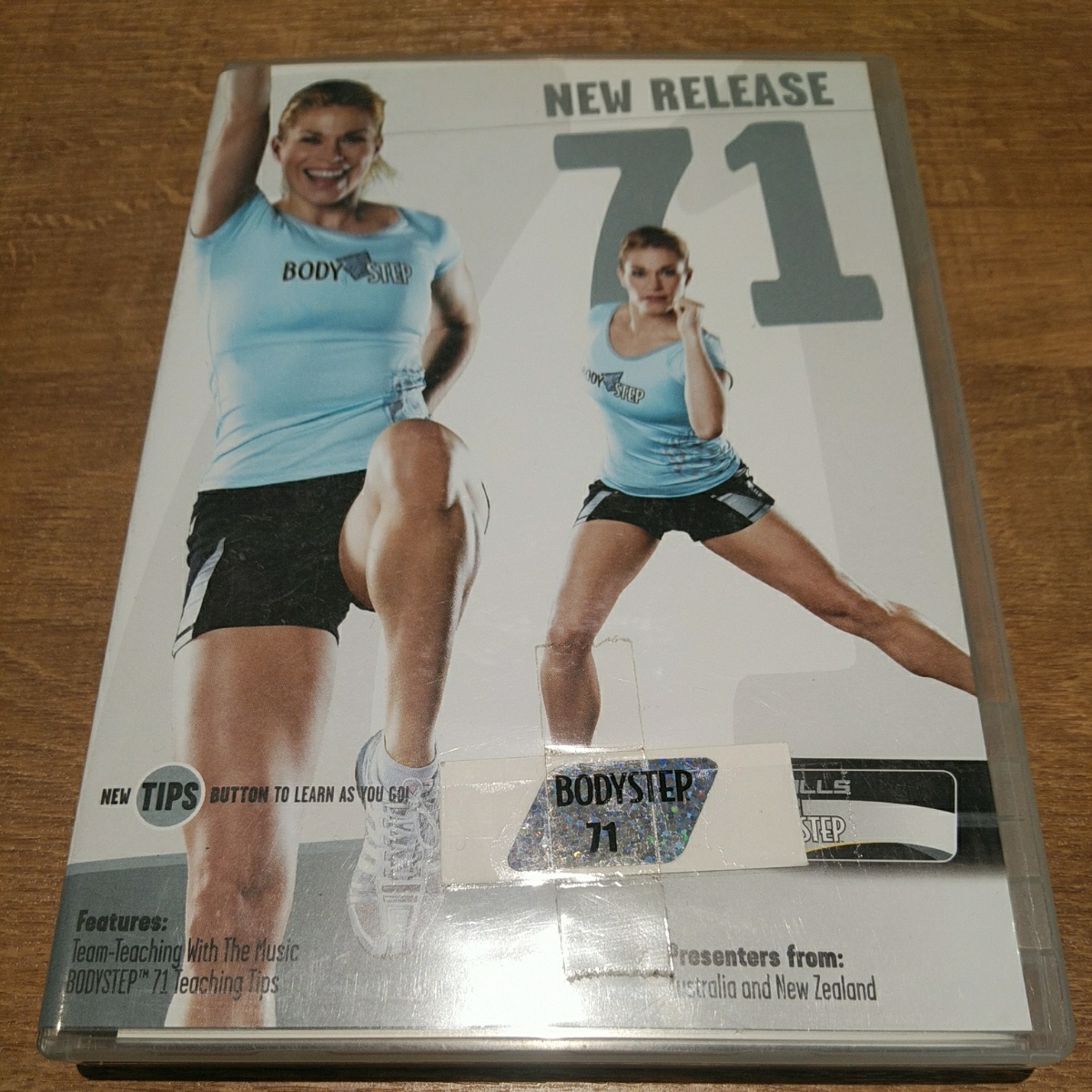 &再生良好！正規品 レスミルズ lesmills ボディステップ 71 教習 DVD CD ノート 腹筋 リーボック コナミ ゴールドジム 筋トレ ステップ台_画像1