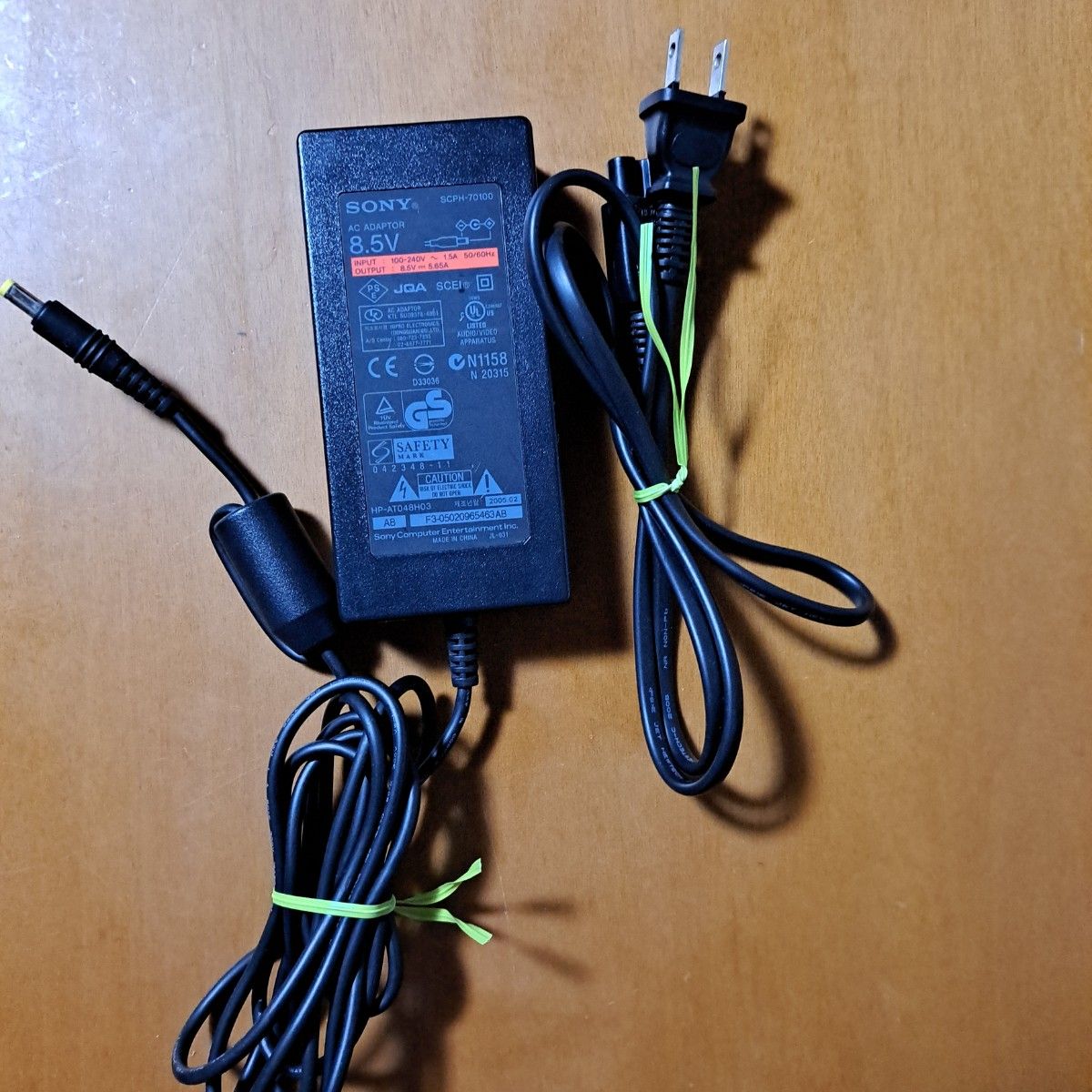 大人気の PS2 充電器 NIJIAKIN プレイステーション2 ACアダプター 電源コード 70000シリーズ